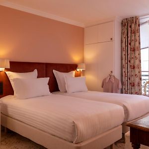 Habitación Clásica con Cama King